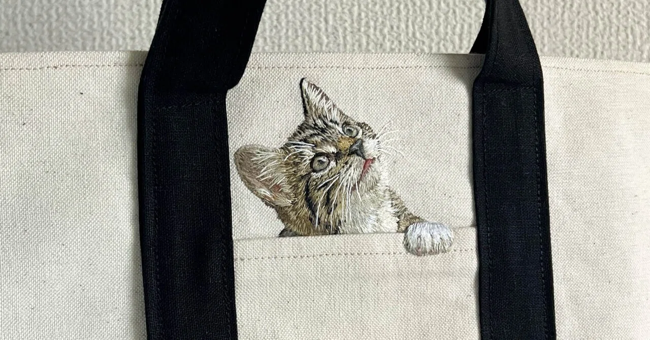 ポケットからひょっこり猫ちゃんミニトート｜Jaraᛃ/動物刺繍作家