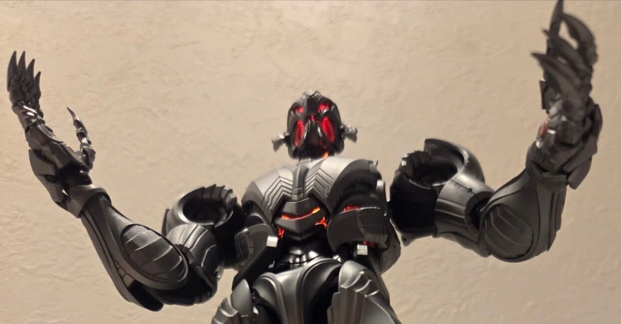 レビュー】BLOKEES（ブロッキーズ） マーベルライバルズ版「ウルトロン