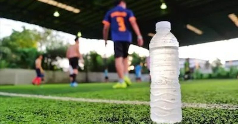 子供の熱中症 予防と対策 スポーツドリンクと経口補水液の違い たか理学療法士 みんながセラピストになれば多くの人が助けられる Note 子供の熱中症 予防と対策 スポーツドリンクと経口補水液の違い たか理学療法士 みんながセラピストになれば多くの人が助けられる Note