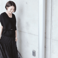 黒ワンピースだけで生活をはじめたので 理由を語る ミニマリストもどき 汐美 ユカリ Note