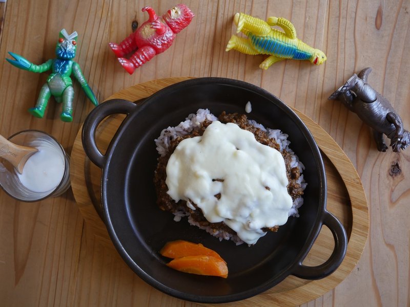名古屋市中川区 おもちゃと散歩 おしゃれカフェgrand Blue グランブルー さんへランチを食べに 中川グルメ 山本祐介 オタク社長 おもちゃ屋さん Note
