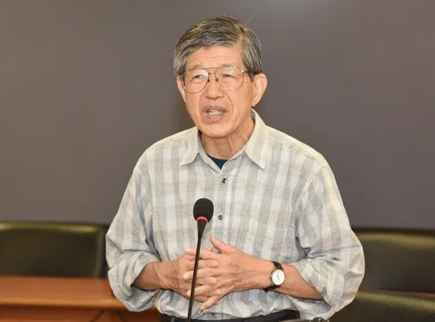Prof. Emeritus Dr. Mikio UMEDA of Kyoto University is giving a special lecture in Kasetsart University