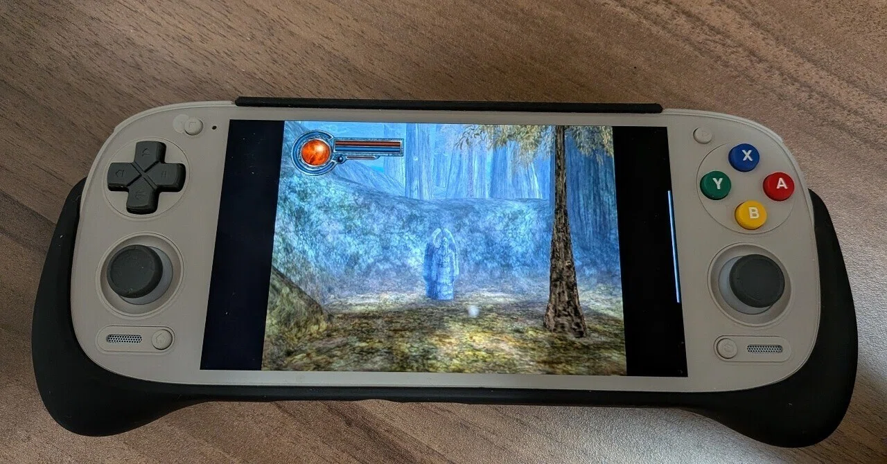 Retroid pocket 5に使える公式グリップ のレビュー（Official grip for