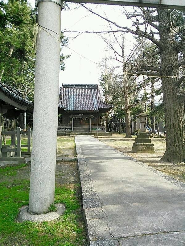 神社のお社。