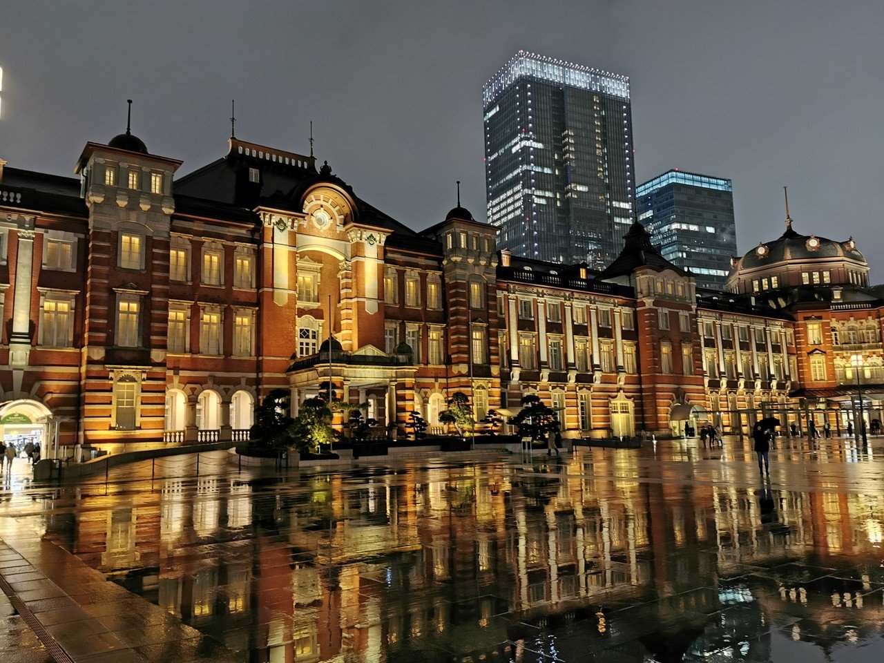 雨の日 夜 デート 成田 空港 デート