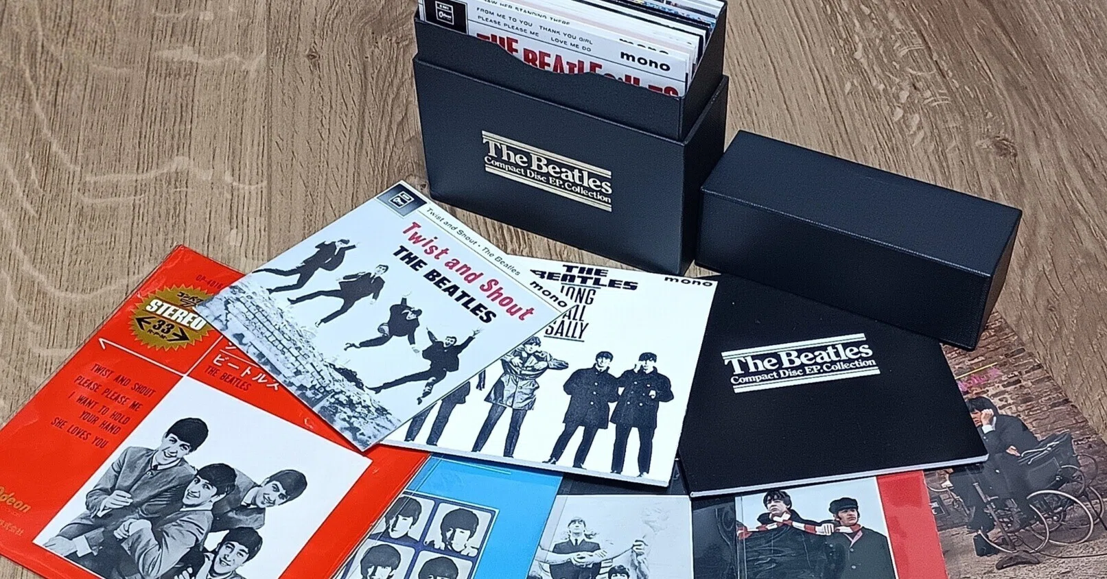 Ⅷ EPとコンパクト盤の世界～4曲入り7inchレコード 『ビートルズ名盤