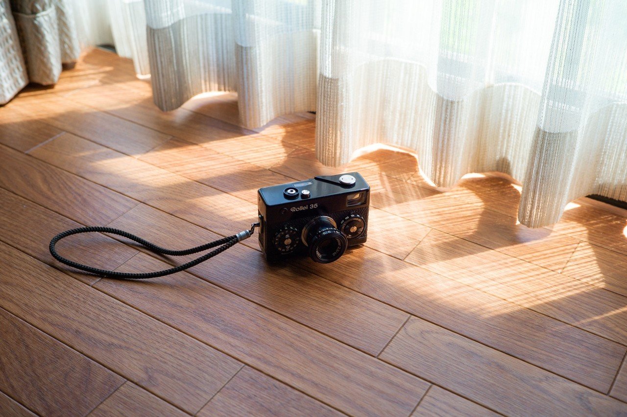 Rollei 35.｜HirotoSasaki(しぐれそう)