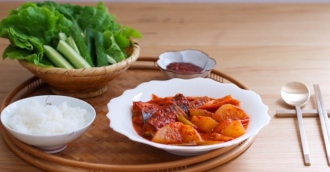 ドラマ『賢い医師生活』の韓国包みご飯 「サムパッ 쌈밥」×『末生－ミセン－미생』の「さばと大根の辛煮 고등어무조림」は相性抜群！｜南うさぎ｜美味しい 韓国ドラマ ～K-CONTENTSをもっと愉しむ～, image size:1280x669