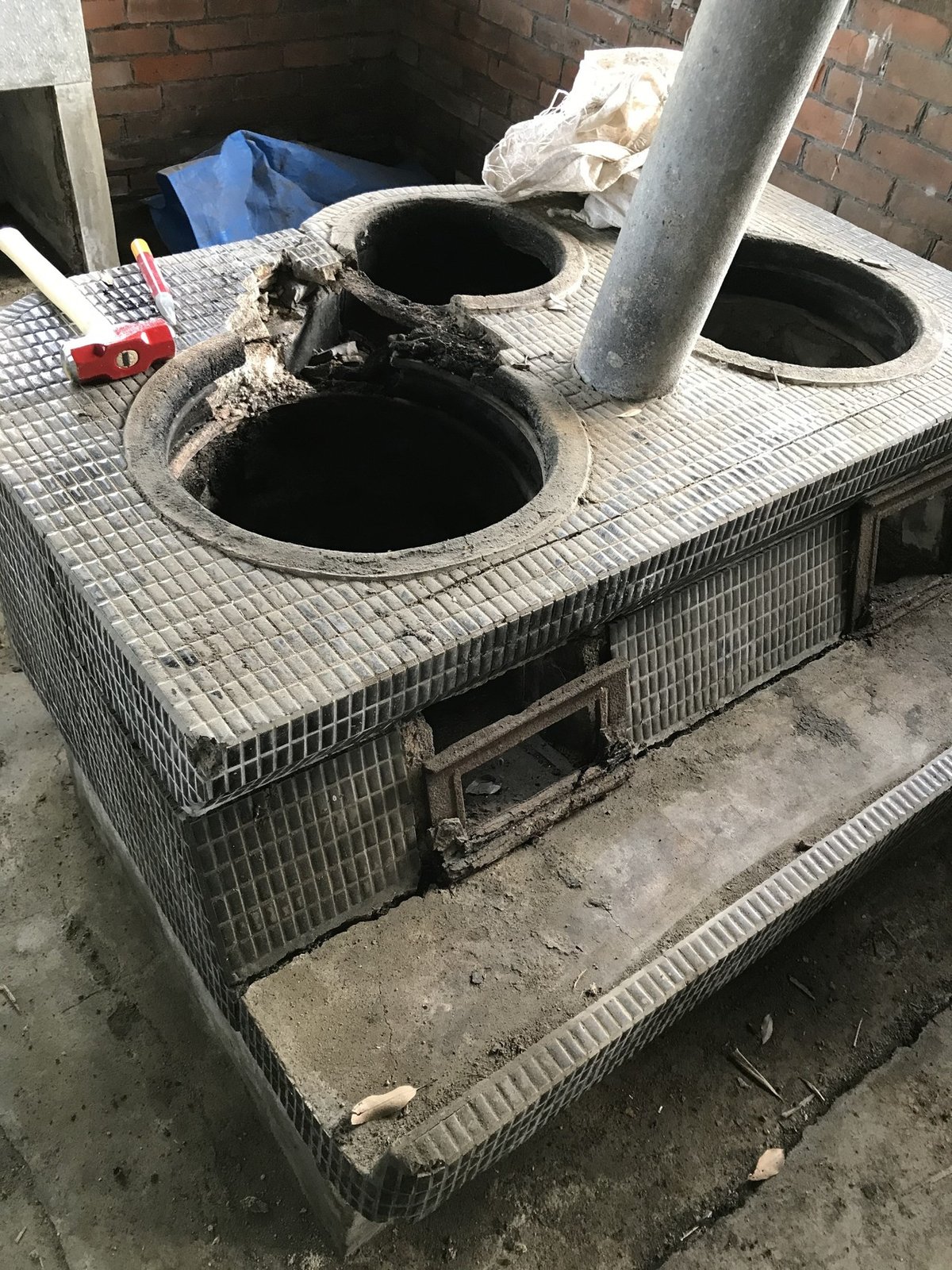 古いかまど かまど解体、かまどの構造｜花とごはん＠福岡県小郡市