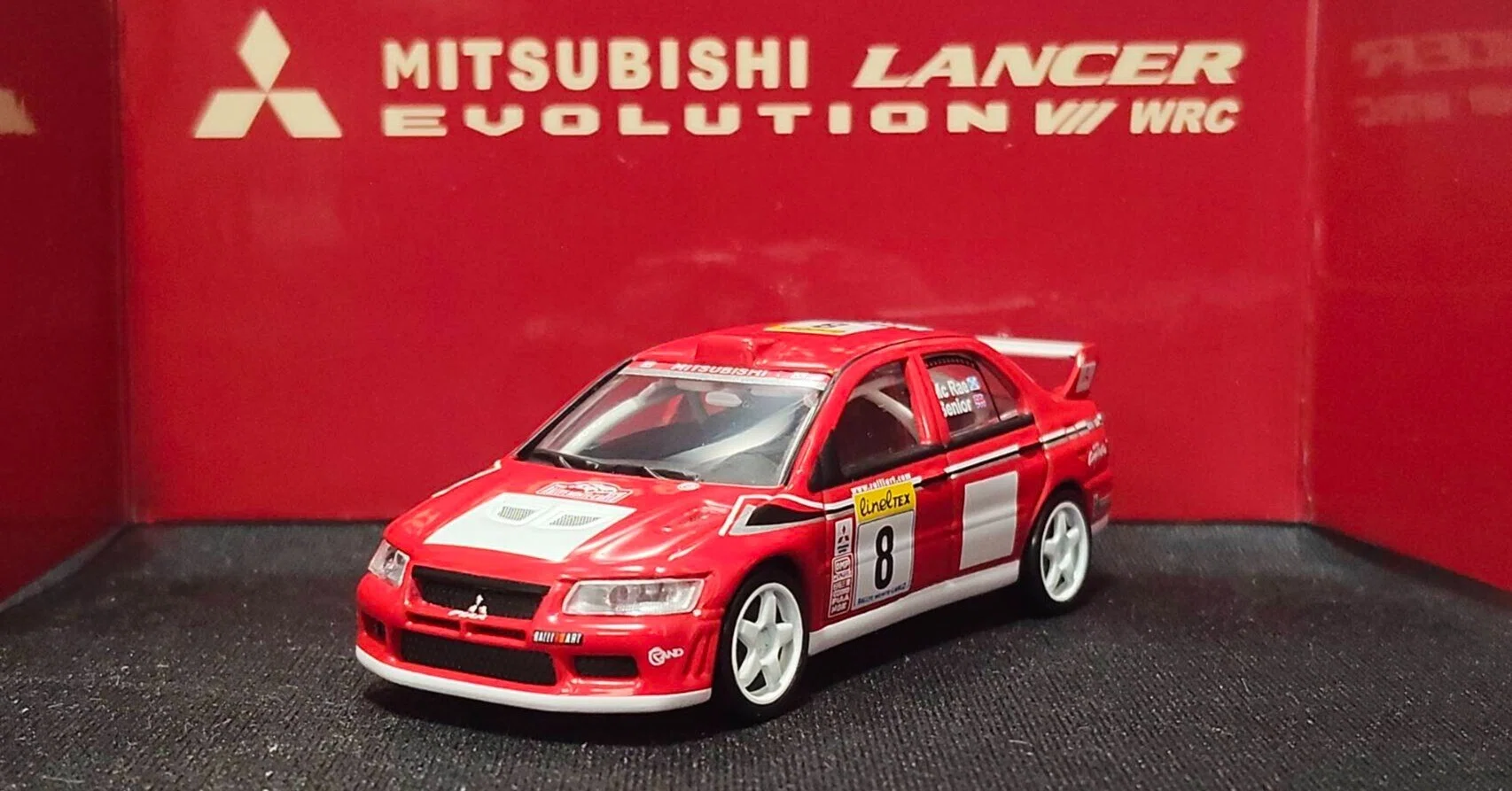AUTOart 1/64 Mitsubishi Lancer Evolution VII WRC Rally Monte Carlo