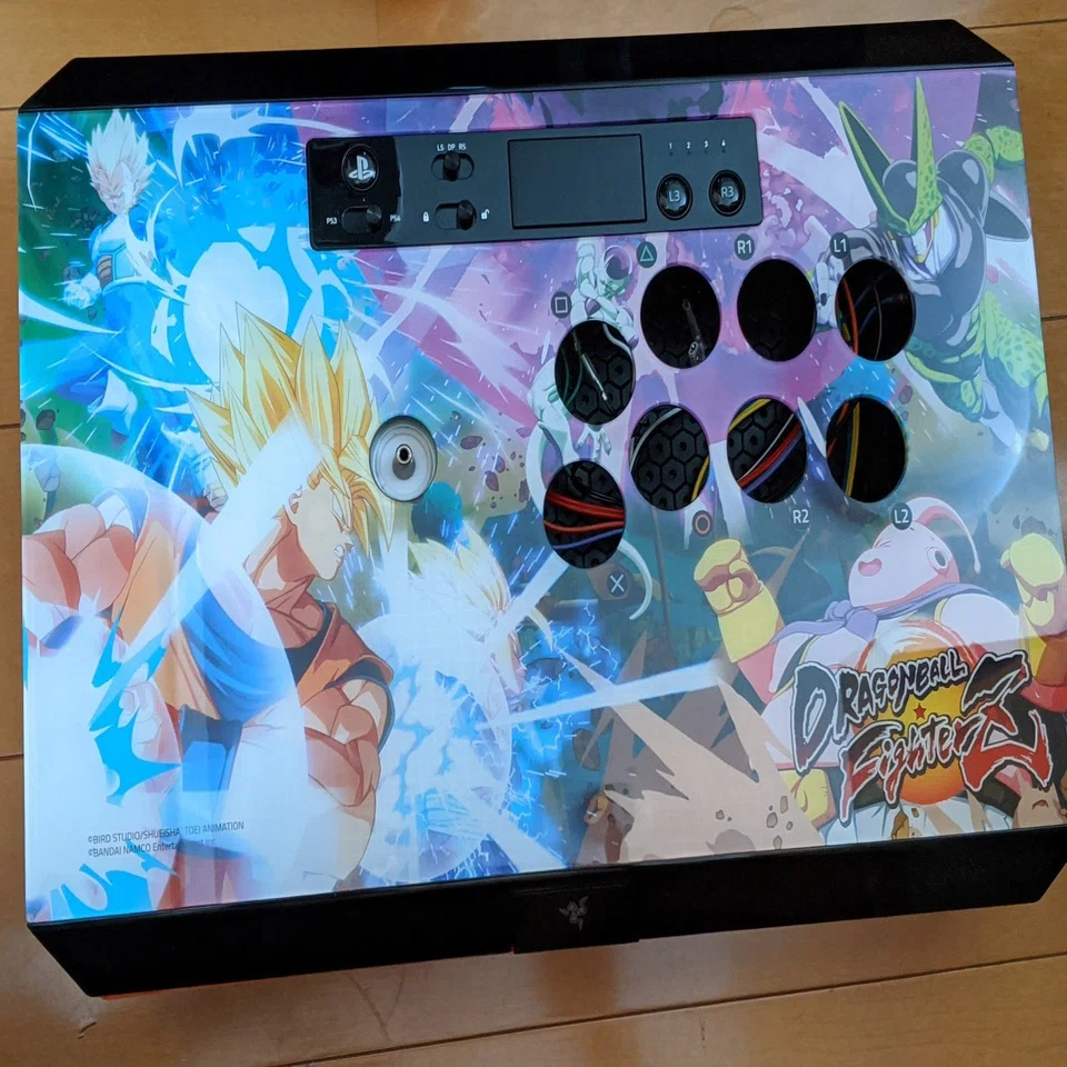 Razer Panthera（旧パンテラ）の天板交換記録｜dameo / だめ夫