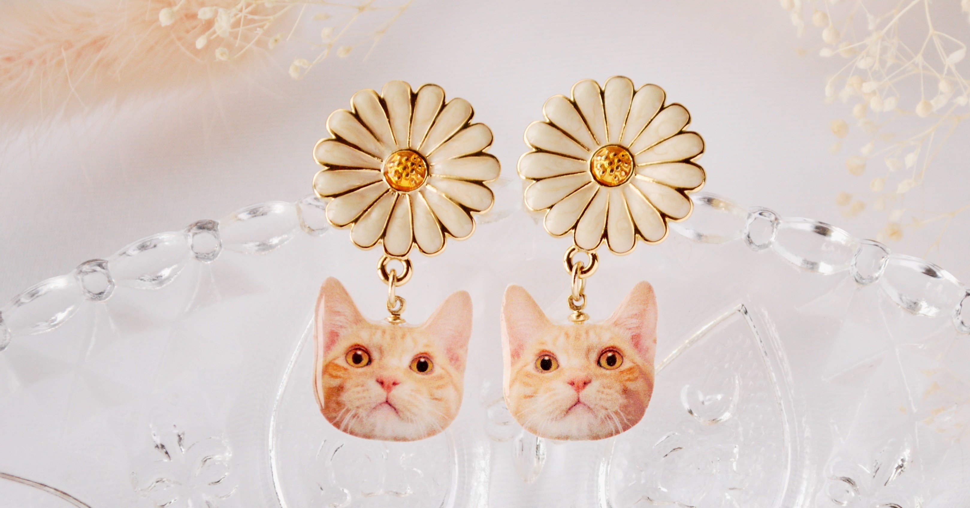 茶トラのアクセサリーたち｜咲え