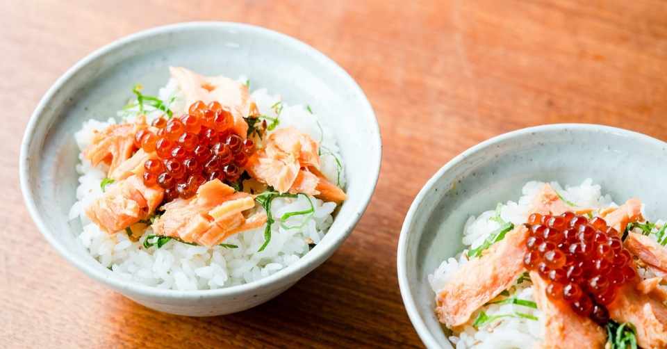 美味しいに決まってる 鮭の酒蒸しいくらご飯 Reizoko Ni Almonde 冷蔵庫にあるもんで Note