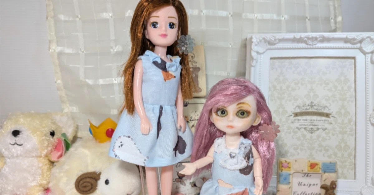 Free pattern distribution. Available in 2 sizes: Seria 10cm doll and ...