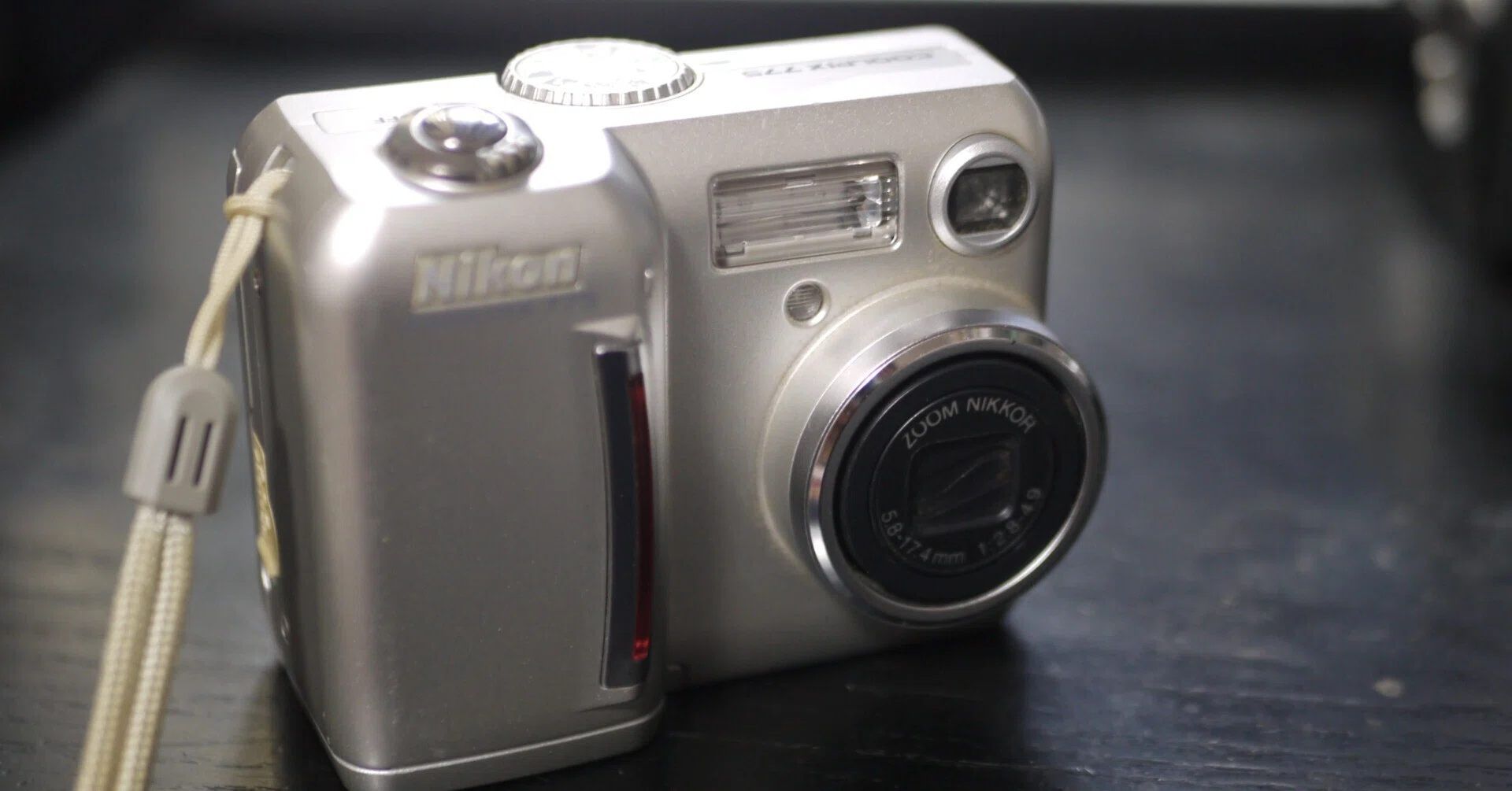 Nikon COOLPIX 775 コンパクトデジタルカメラ Old Compact Digital Camera Guide [#28] Nikon COOLPIX 775 | The