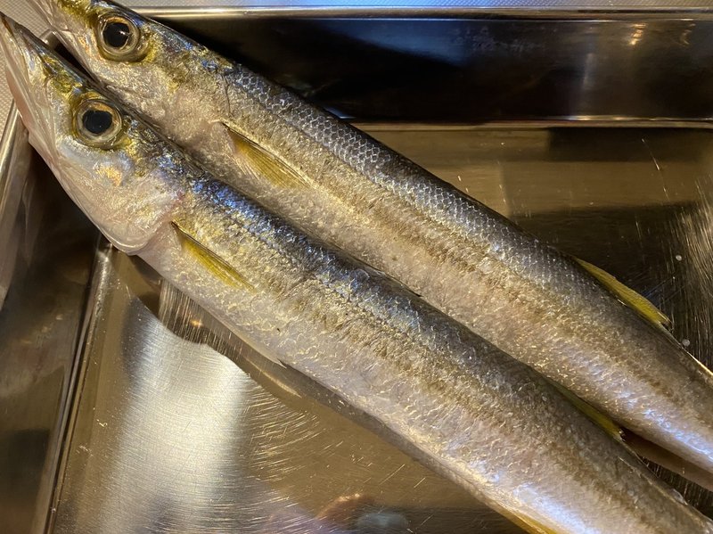 名前の由来がイマイチ想像しにくい カマスという魚の香草焼き Noriaki Kawanishi Dmm Note 名前の由来がイマイチ想像しにくい カマスという魚の香草焼き Noriaki Kawanishi Dmm Note