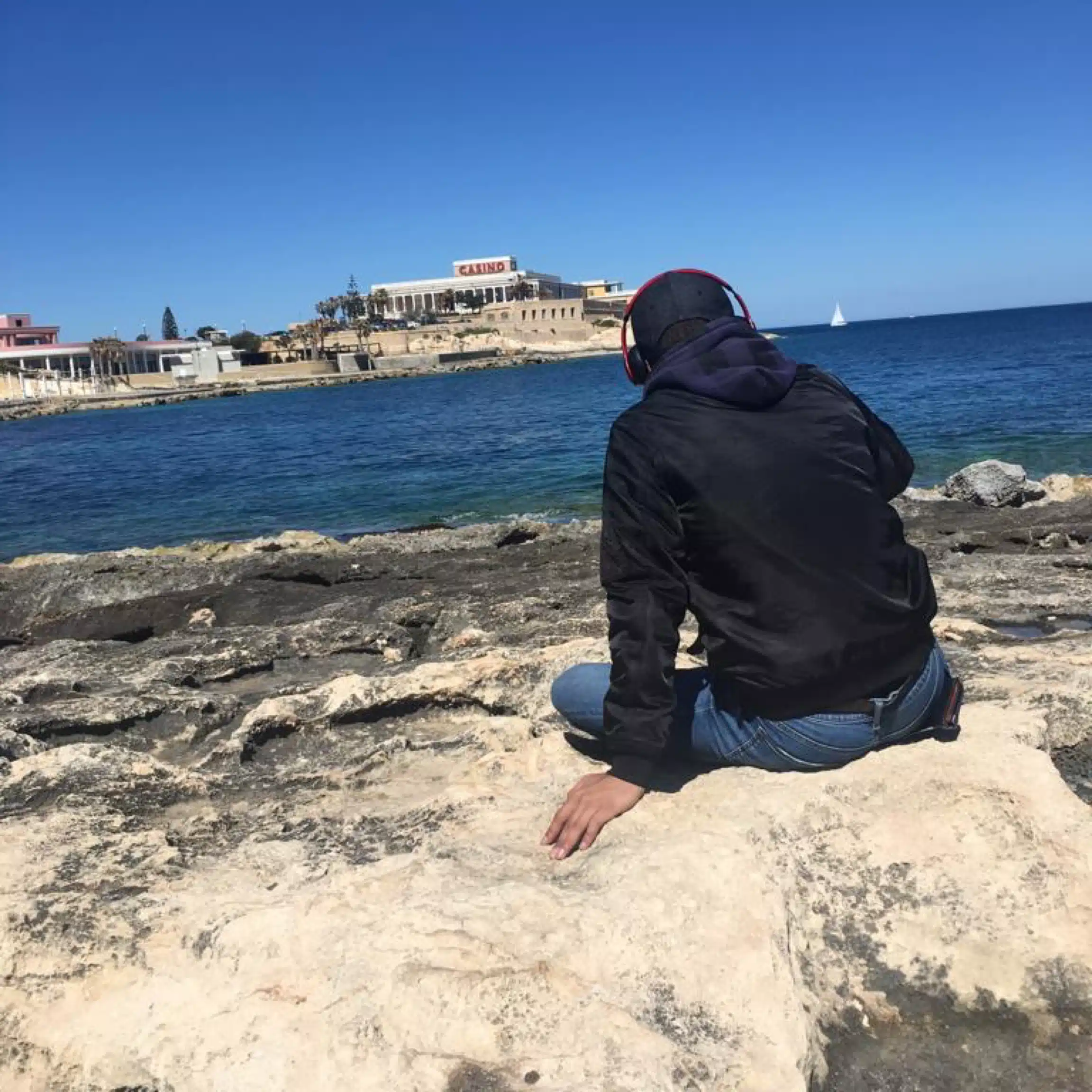 C