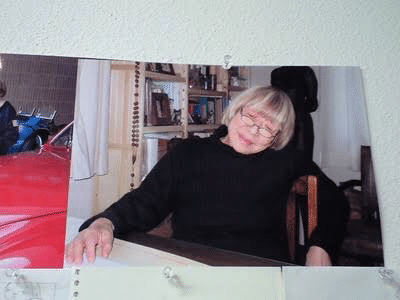 木彫り作家 大山昭子 本人直筆 バウ親子 木彫のアクセサリー | 優しい