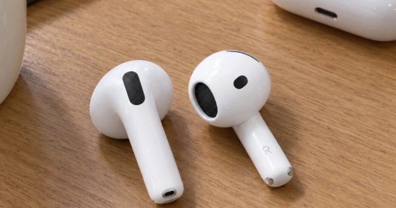 徹底比較】AirPods 5 vs Technics EAH-AZ100：性能・ノイキャン・音質