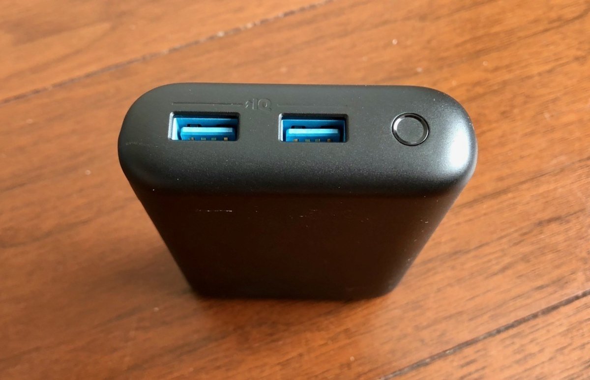 小型で大容量なニクいやつ！外出のお供にAnker PowerCore 15000