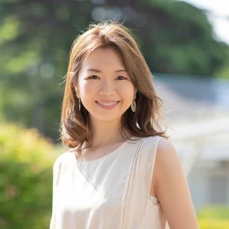 飯田ひろみ（ネイリストのセカンドキャリアを創る会社代表・ネイルサロンオーナー・講師・ネイル接客講習）