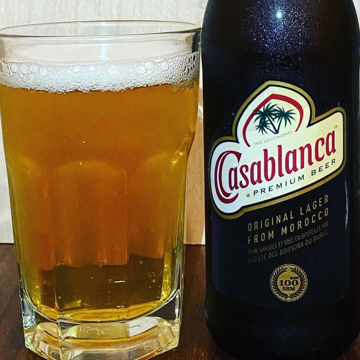 意外とフレーバー豊かで楽しかったモロッコビール。Casablanca 1000BeerChallenge(201/1000)｜minolu