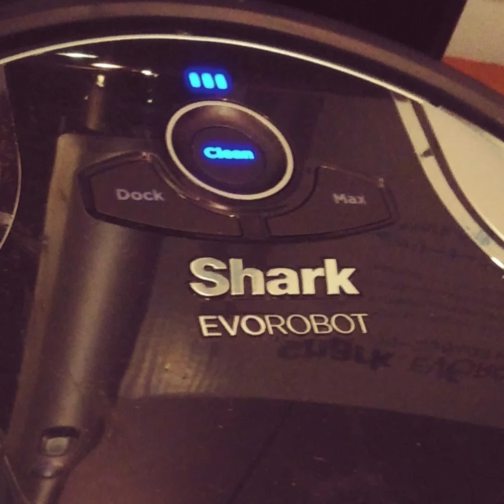 Shark(シャーク)の掃除機を買った話。｜あんじぃ