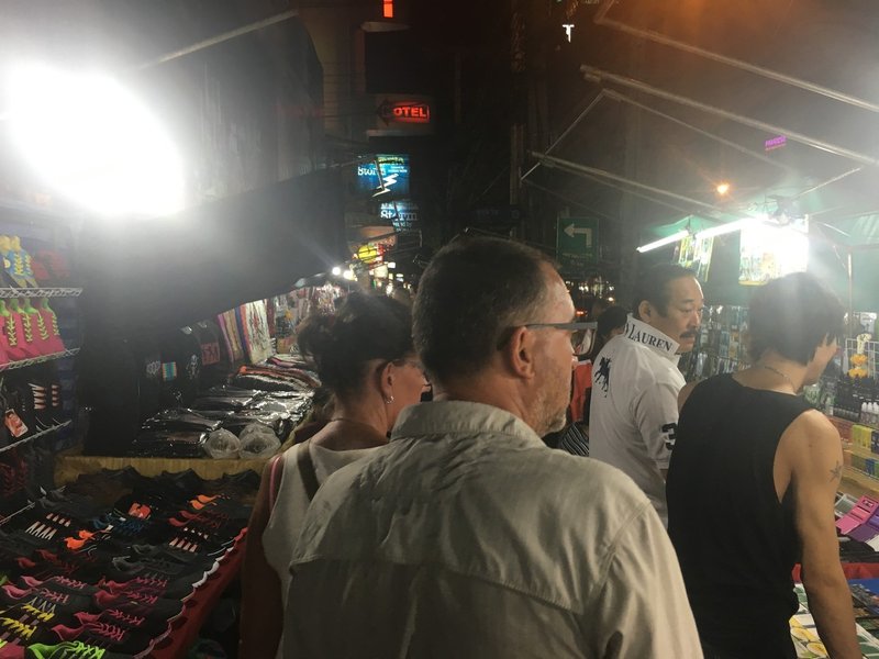 男一人旅 現地集合にてタイに行く その 夜のタイ遊び私達流 そして悲劇 Bisei Iwamoto Note