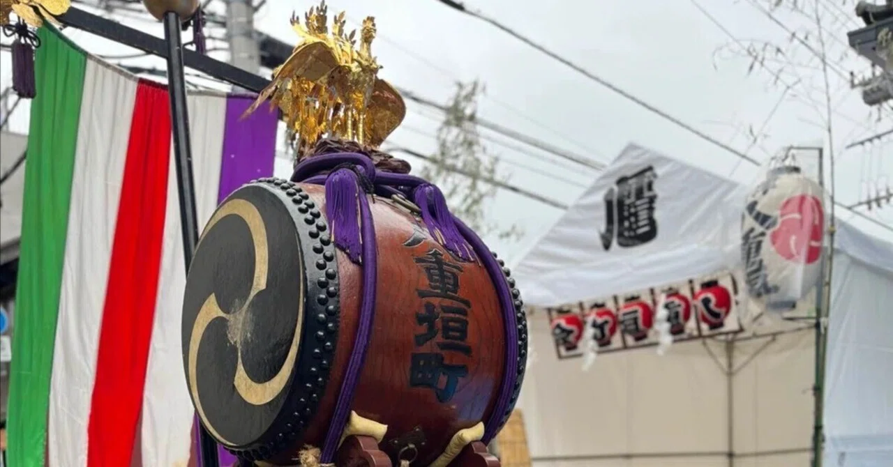 阿見みどりの小さなエッセイ　根津神社のお祭り