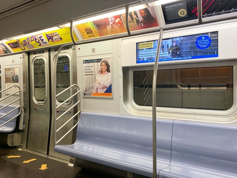 Nyデザイン観察 シンプルだけどインパクト大なnyの地下鉄内の広告デザイン Happyneco ハピネコ Note Nyデザイン観察 シンプルだけどインパクト大なnyの地下鉄内の広告デザイン Happyneco ハピネコ Note