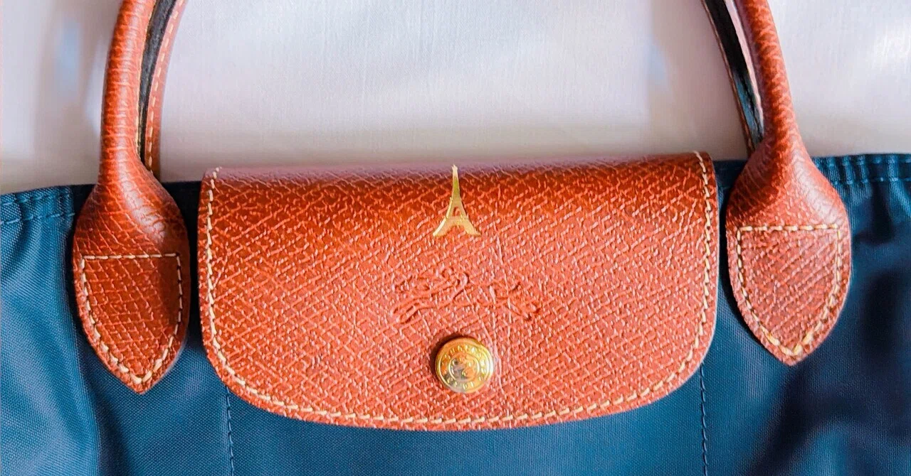 🇫🇷パリのロンシャンでエッフェル塔の刻印🗼円安でもお得｜shigemi