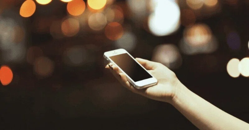 金曜日のベルメゾン 10/2号 - スマホを置いて10分。画面をオフにしてみたら気づいたこと
