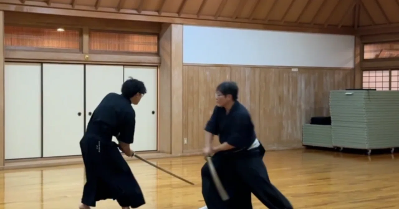 誇り高き刀剣商の決断