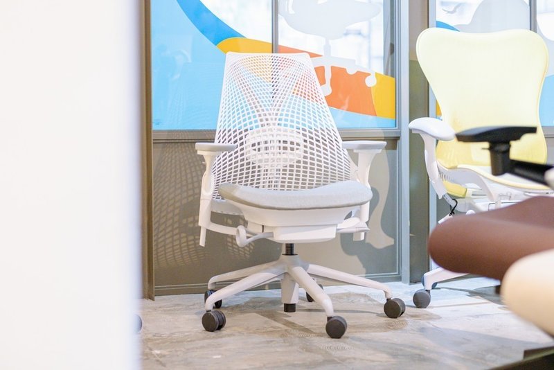 プロが教える体型別のおすすめチェアと正しい座り方とは ワークチェア専門店 Workaholic で聞いてきた Kagg Note プロが教える体型別のおすすめチェアと正しい座り方とは ワークチェア専門店 Workaholic で聞いてきた Kagg Note