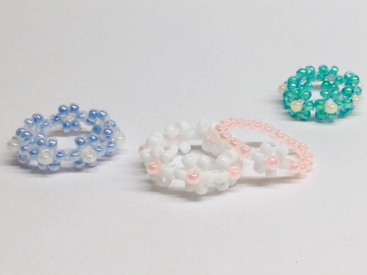 韓国で人気のビーズリングをピアスやネックレスにアレンジする方法 ビーズリングの編み図あり ビーズドールharu Note 韓国で人気のビーズリングをピアスやネックレスにアレンジする方法 ビーズリングの編み図あり ビーズドールharu Note