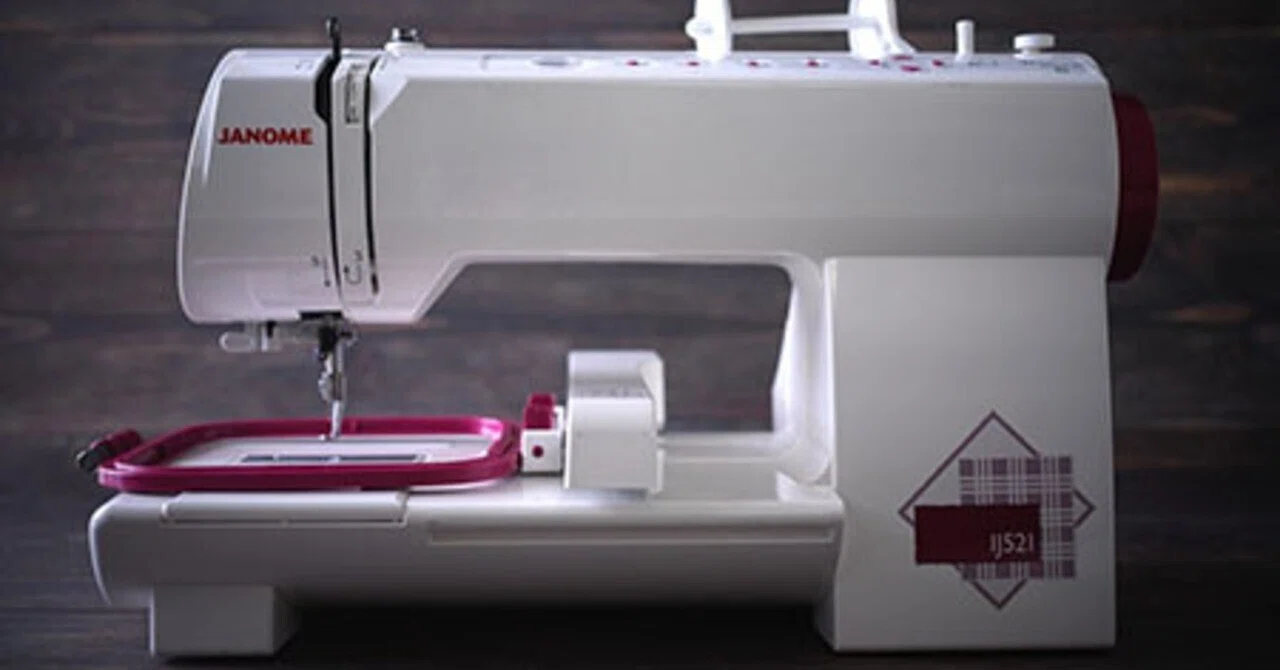 119 いつのまにかスマート化していたJANOMEの刺繍ミシン「IJ521」は