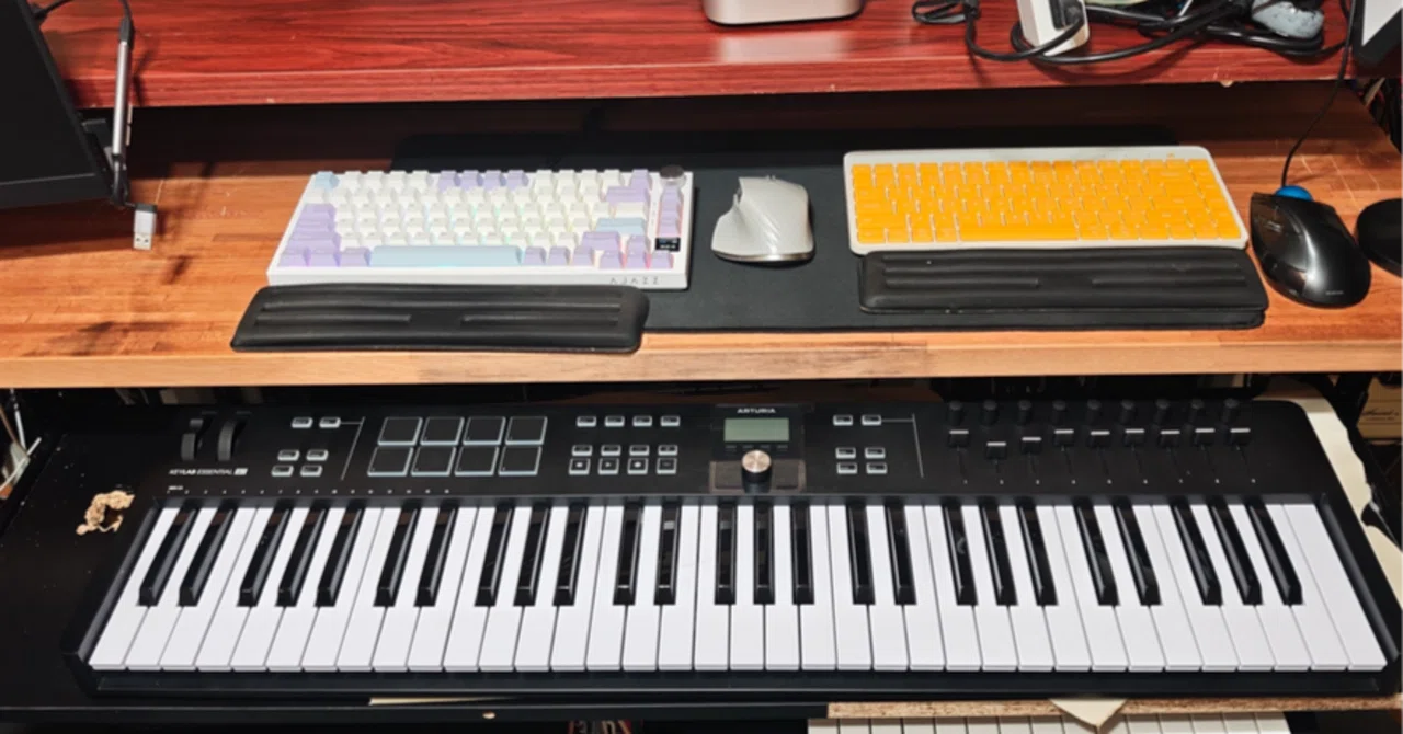 Arturia KeyLab Essential 61 mk3自費実機レビュー、ハードウェア編