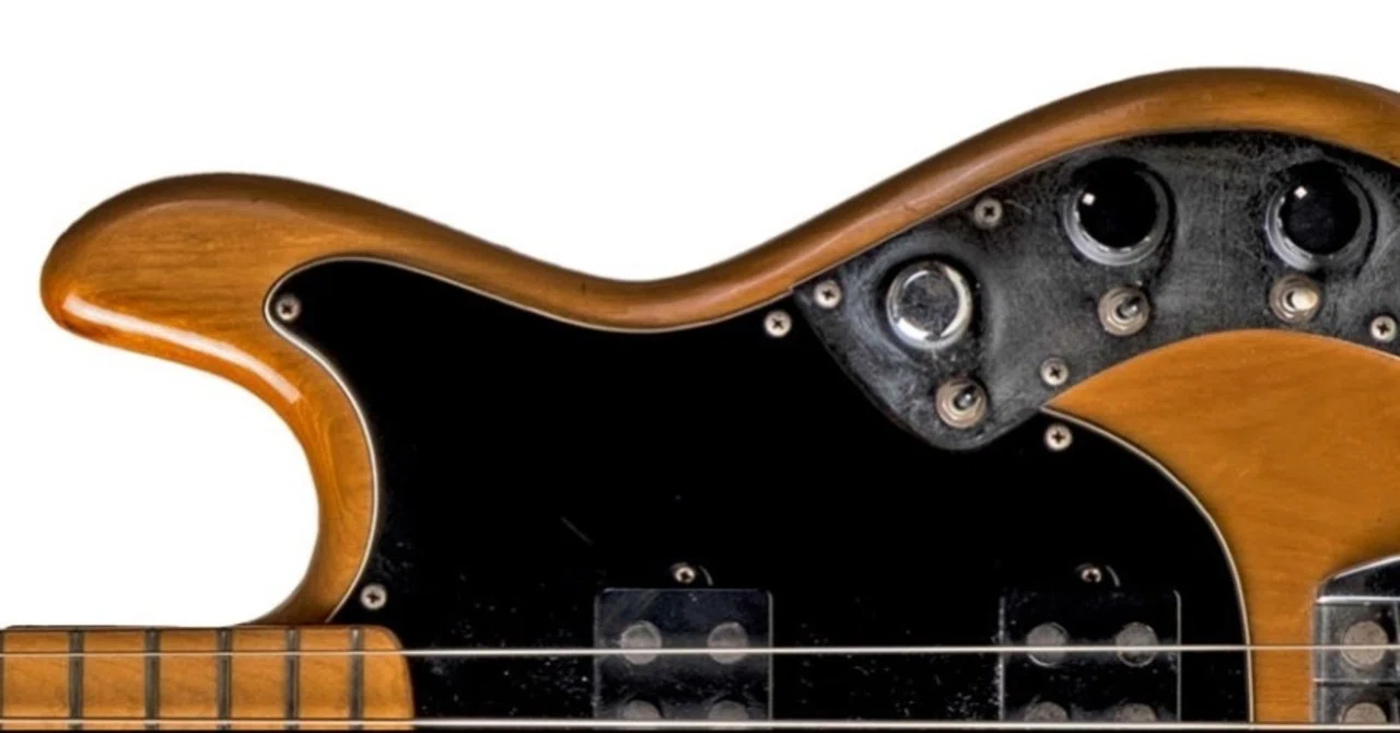 MUSIC MAN Sabre Bass 1979｜Hitoshi Miyata