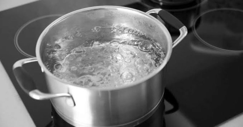 英語ができるようになるのは鍋の湯を沸騰させるイメージと同じ⁉️