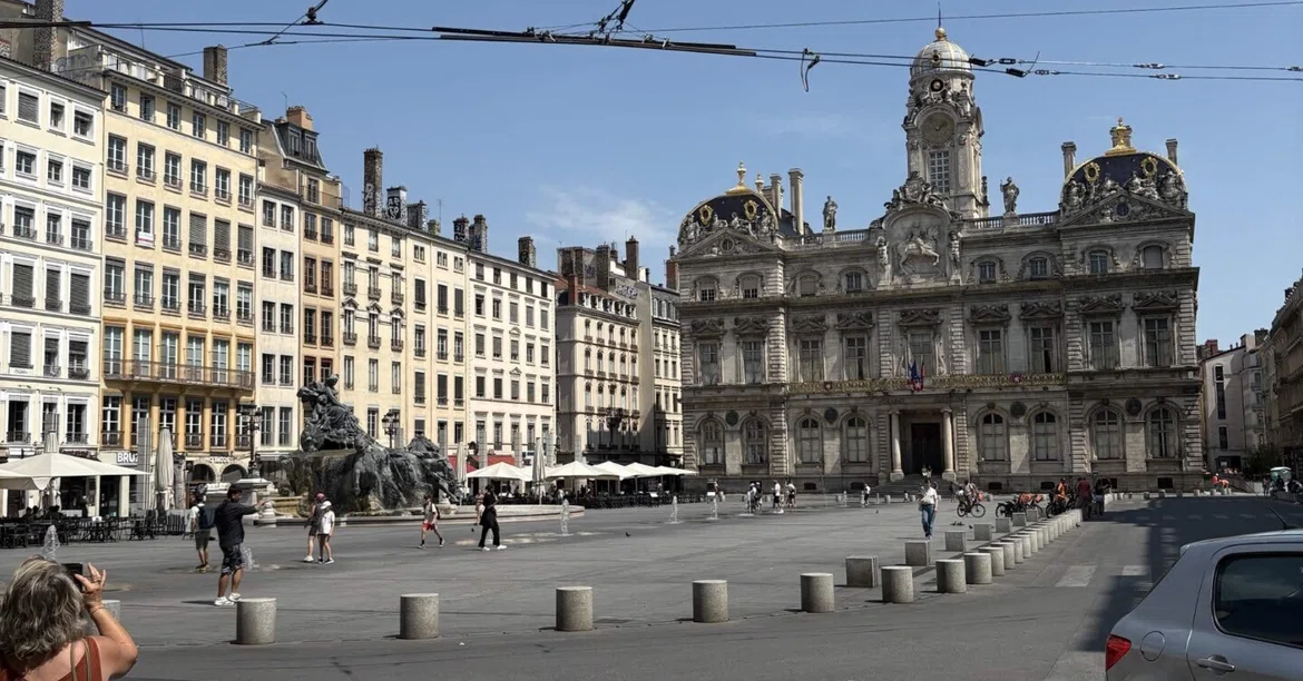 My Trip to Lyon｜外語祭実行委員会