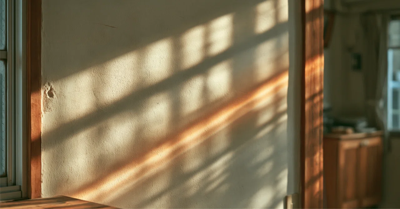I still haven't fixed the scratch on the wall｜KannaKamuy