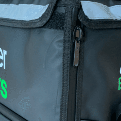 Uber Eats 現金払いに対応するためにはお釣り銭をどれだけ持っていれば 