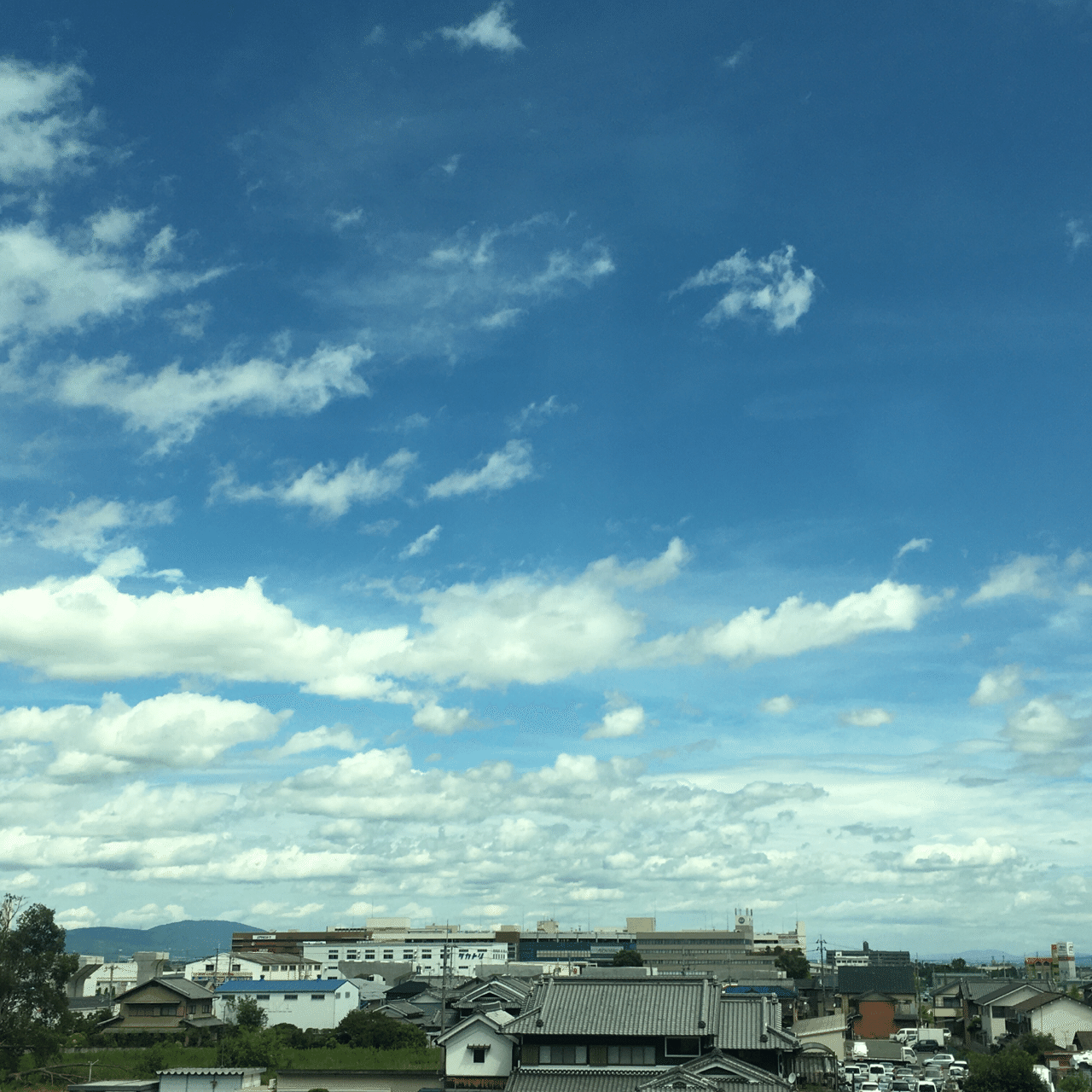 車窓からのある夏の日の空 もこ Note