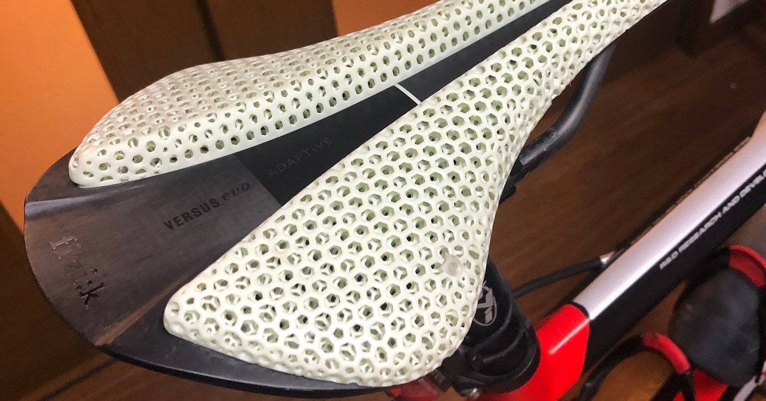 例のサドル】 fi'zi:k VERSUS EVO ANTARES 00 ADAPTIVEを使って 例のサドル】 fi'zi:k VERSUS EVO ANTARES 00 ADAPTIVEを使って