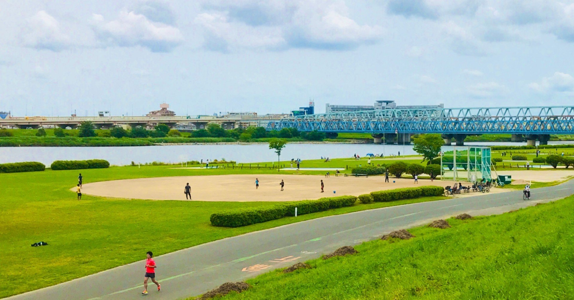 荒川土手 荒川土手