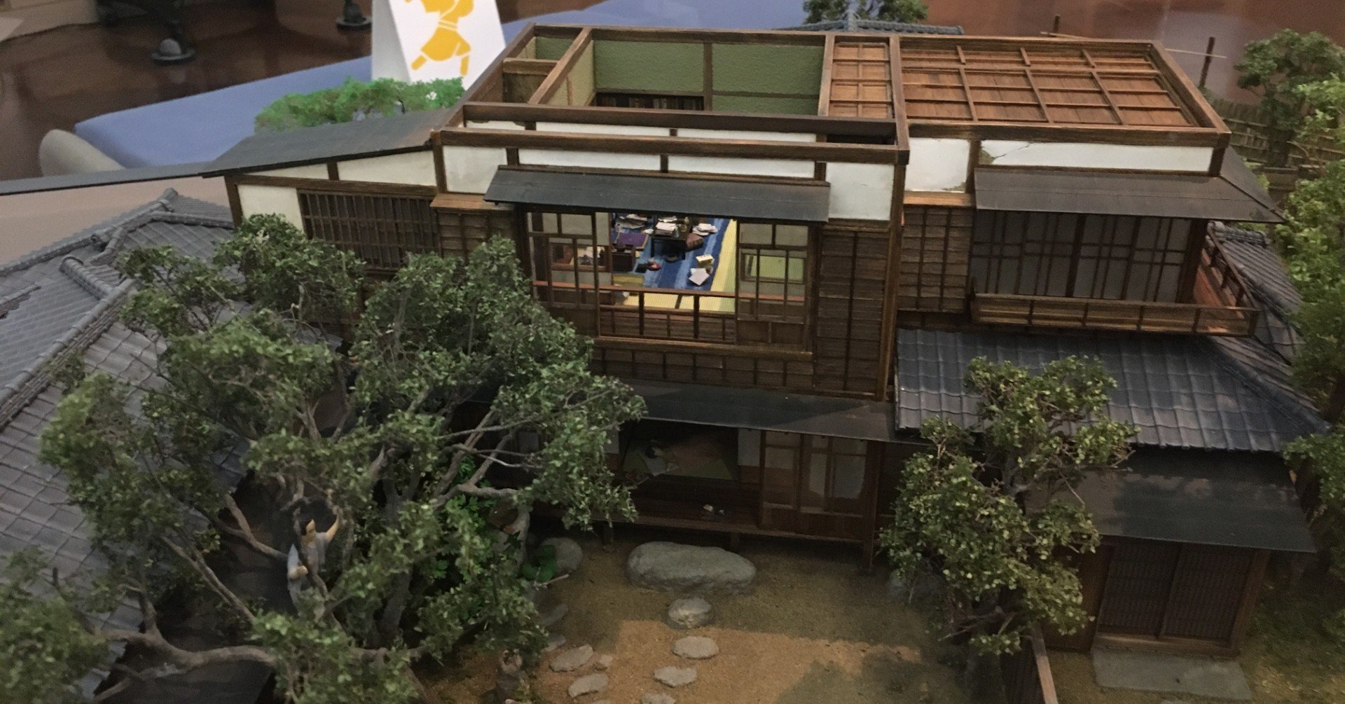 堀辰雄「芥川龍之介論―芸術家としての彼を論ず―」と師弟の絆 堀辰雄「芥川龍之介論―芸術家としての彼を論ず―」と師弟の絆