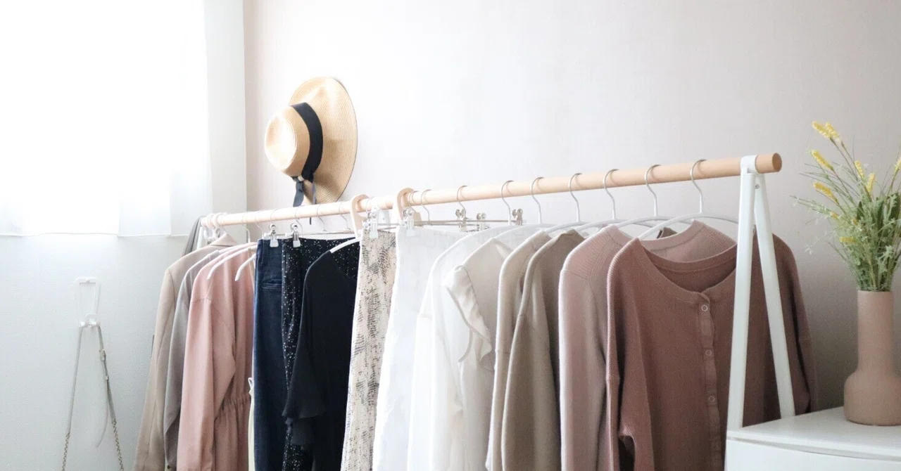 Why I help clients find what 'suits them' through personal color and ...
