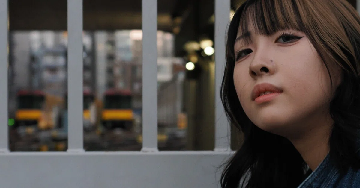 Text Frame 2 Line Ginza Line Crossing: A Mini Photo Collection|たぬき写真工房