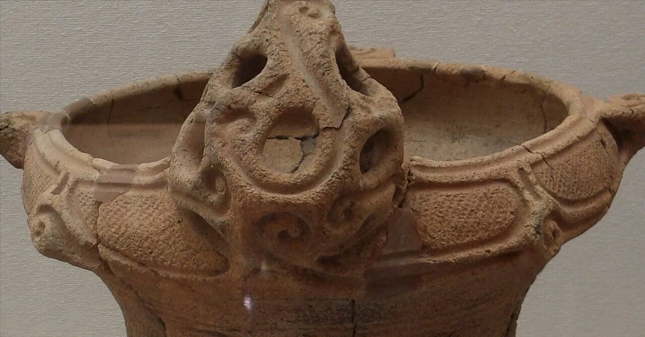 JOMON ツキノキザワ」展 ～ 東北系と関東系の縄文土器が共存した槻沢
