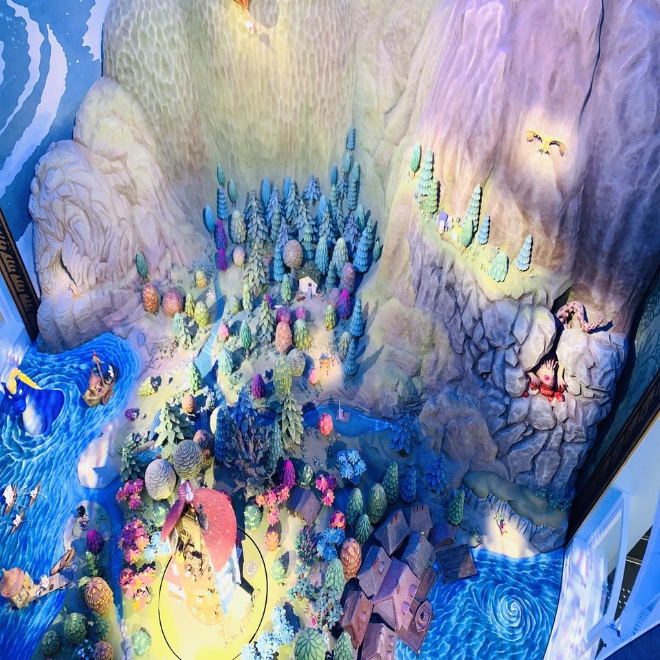 コケムス内のジオラマのクオリティが凄すぎて感動｜森のリス